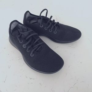 Allbirds Tree Runners, women size 9, black